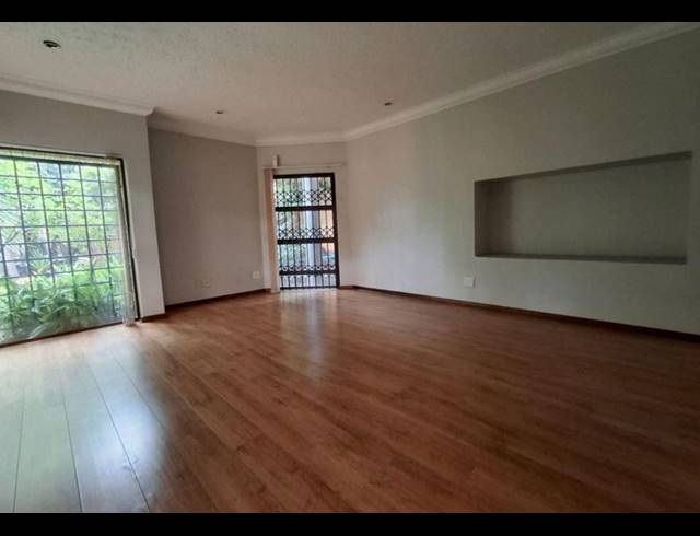 5 BEDROOM HOUSE FOR SALE IN MEYERSDAL